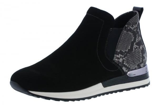 Stiefelette,Farbe: schwarz kombi Obermaterial: Velourleder + Textil Innen: leicht wärmendes Textilfutter (Fleece) Innenlaufsohle: Leder Absatz: 3cm Schafthöhe: 9,5cm Schaftweite: 29cm lose Einlagen Features: Remonte-soft-Fußbett Besonderheit: Reptilprägun